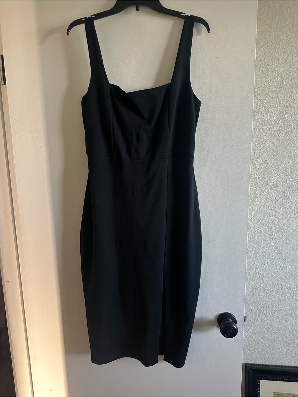 Black Lulu’s dress
